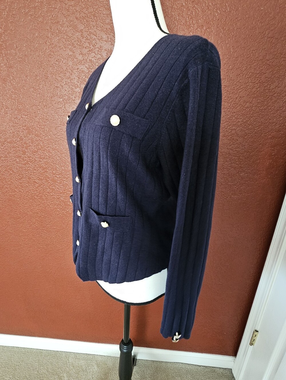 Classic Navy Ribbed Button-Front Cardigan - Women’s Sweaters & Cardigans - Picture 4 of 8